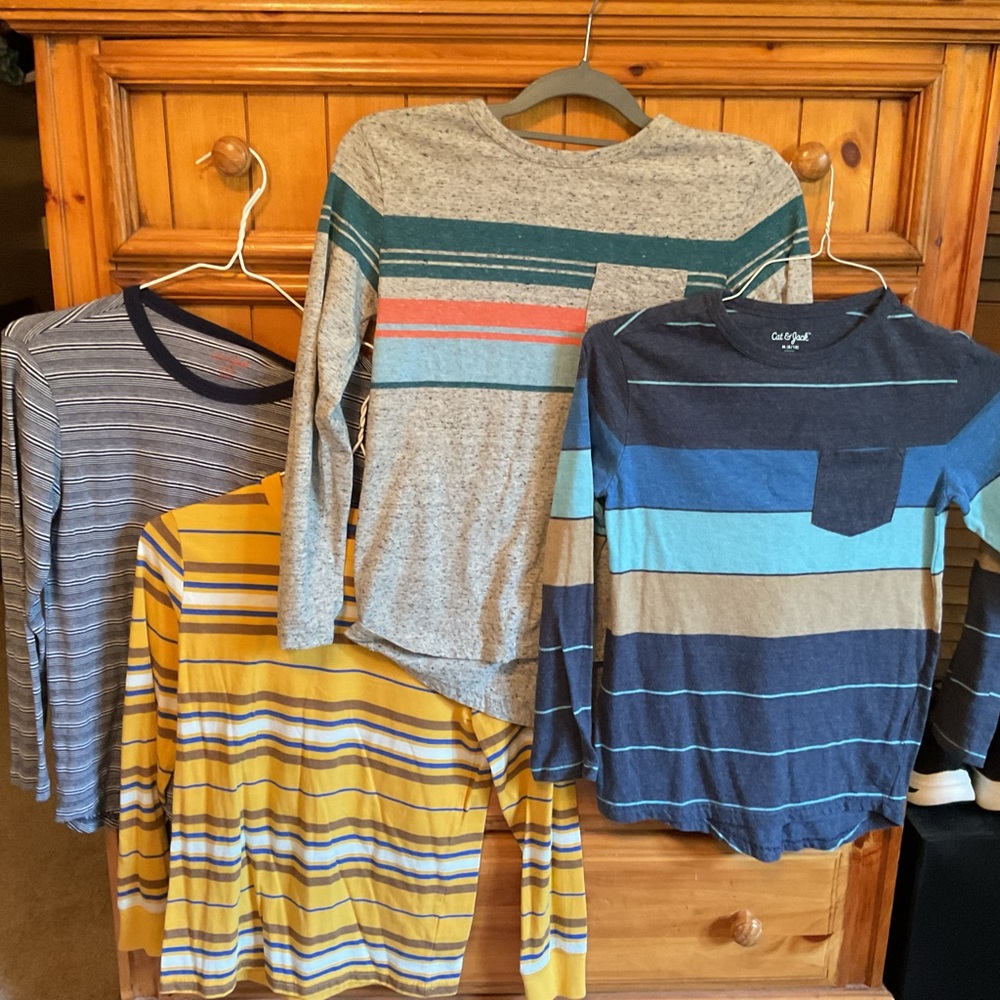 Boys 4 long sleeve t shirts